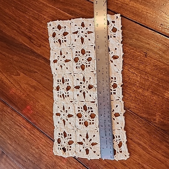 Doily - Picture 2 of 3